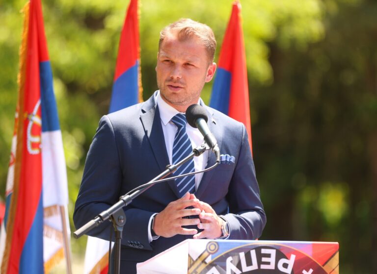 Gradonačelnik Draško Stanivuković na obilježavanju godišnjice smrti generala Momira Talića