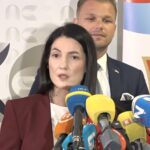 Jelena Trivić daje izjavu za medije nakon sastanka lidera opozicije o zajedničkom nastupu na izborima.