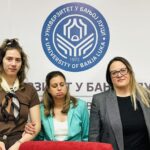 Nataša Arsenović i volonteri akcije Univerzum o značaju personalne asistencije za studente u Banjoj Luci.“