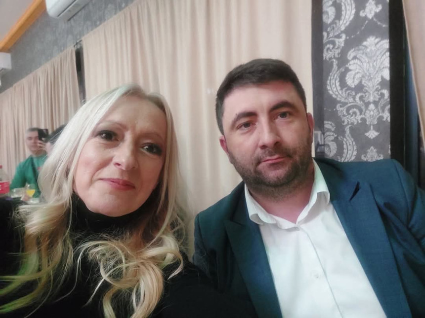 Ljubiša Petrović i Aleksandra Pandurević, članovi Predsjedništva Srpske demokratske stranke (SDS), na konferenciji za medije.