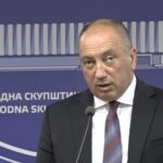 Igor Crnadak na vanrednoj konferenciji za novinare u Banjaluci govori o prijetnjama Nenada Stevandića