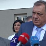 Milorad Dodik daje izjavu medijima povodom bezbjednosnog incidenta na Palama.