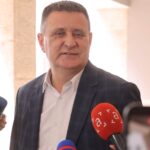Vlado Đajić predaje kandidatske liste partije Volja naroda u CIK BiH
