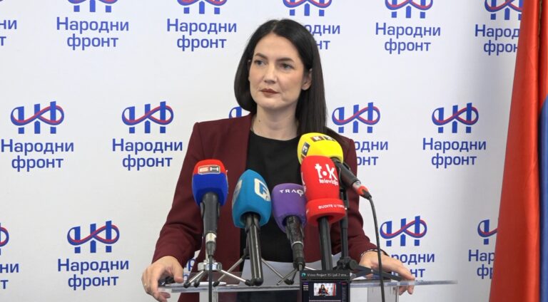 Jelena Trivić na konferenciji za medije govori o penzijama i aferama u Republici Srpskoj