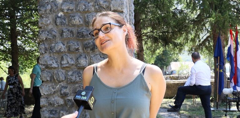 Češka naučnica i istraživačica Karin Hofmeister tokom intervjua o kulturi sjećanja na Balkanu