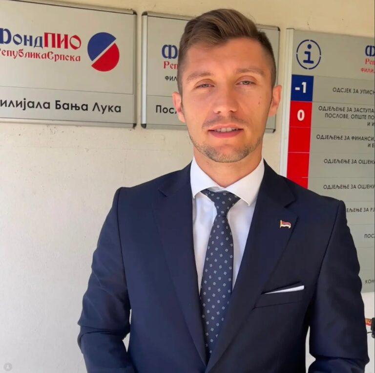 Bojan Kresojević obraćanje javnosti o položaju penzionera