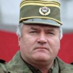 Arhivski portret Ratka Mladića u vojnoj uniformi