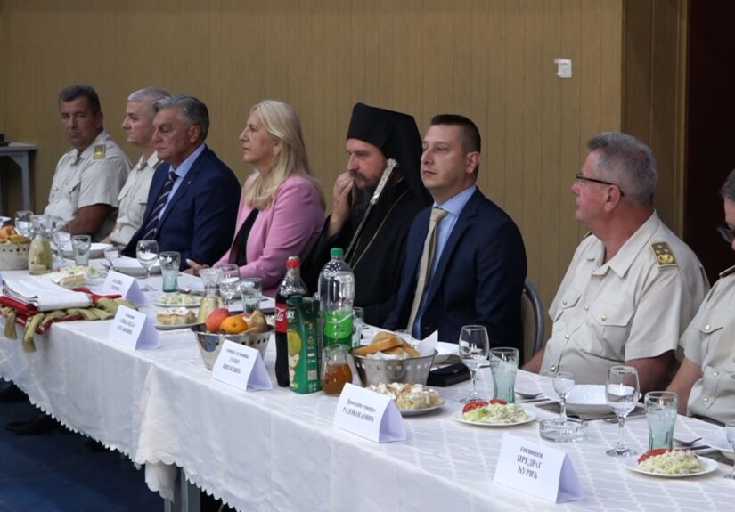 Obilježavanje krsne slave kapele Svetih novomučenika jasenovačkih u kasarni Kozara