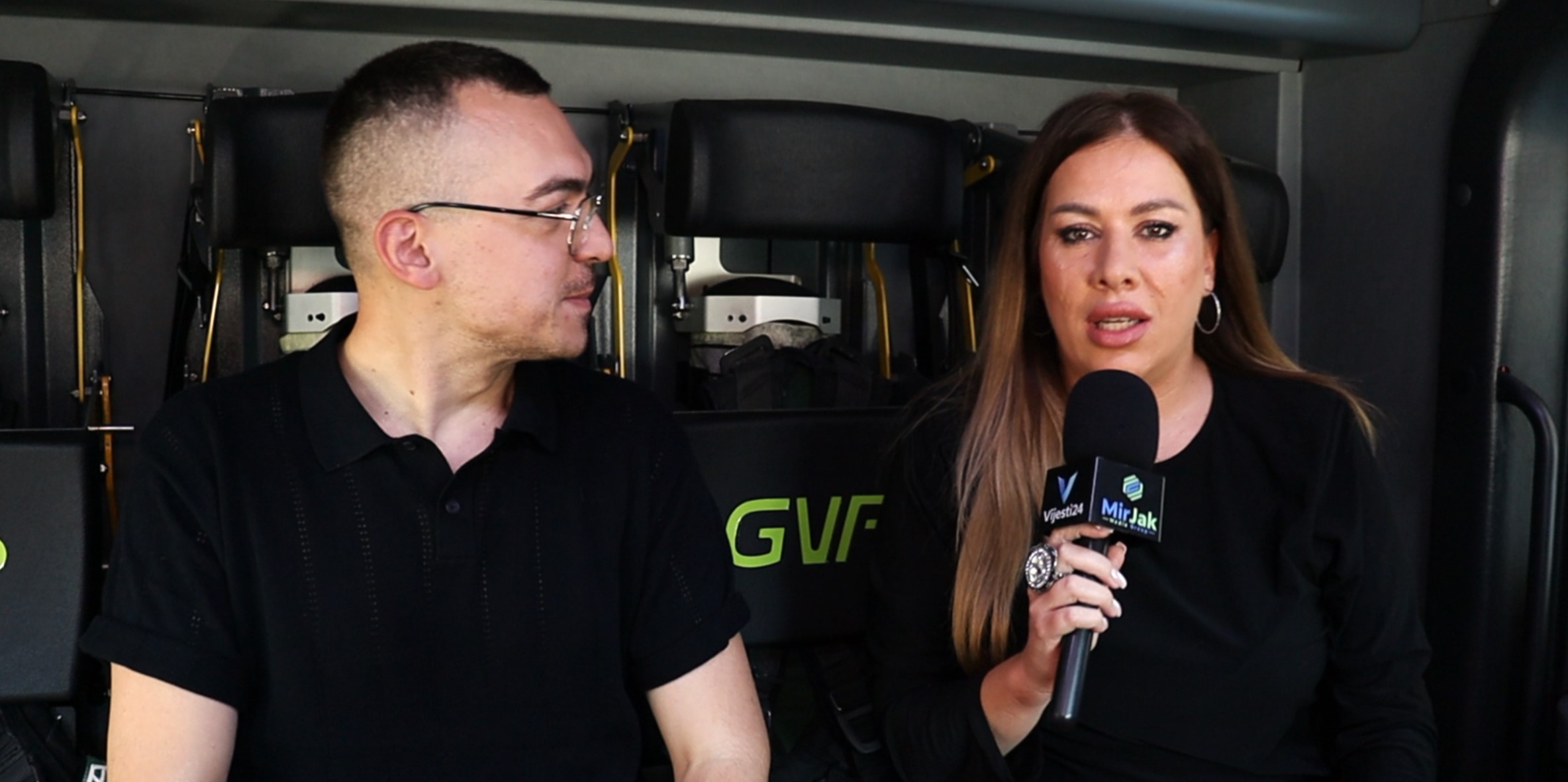 Dragan Grbić i Jelena Matošević u posjeti Vatrogasnom domu u Banjaluci sa komandantom Miroslavom Malinićem