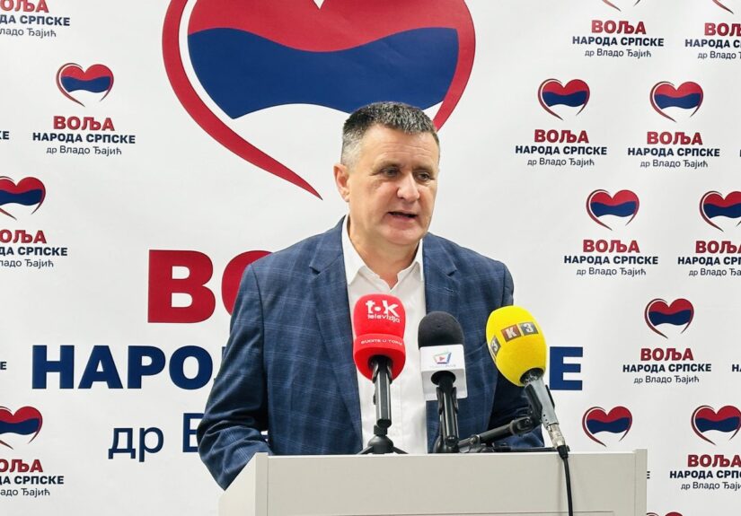 Dr Vlado Đajić na konferenciji za medije povodom Svjetskog dana borbe protiv moždanog udara